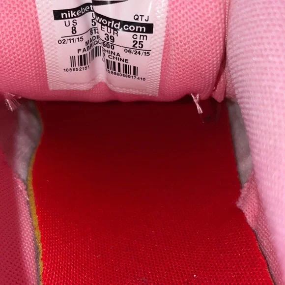 Nike AIR MAX 90 Shanghai Space Pink
TREAT YOURSELF Must Win Cake sneaker Barbie - Picture 7 of 12